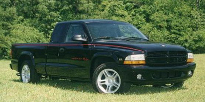 1998 Dodge Dakota R/T Club Cab - Image 2.