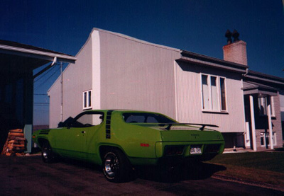 1971 Plymouth Roadrunner - Image 2.