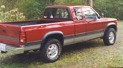 1995 Dodge Dakota 4x4 - Image 1.