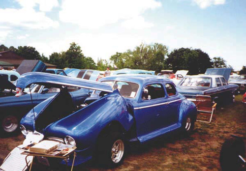 1947 Dodge 5-window coupe