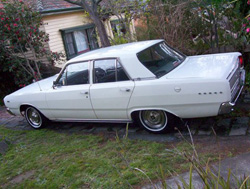 1968 Chrysler VE Valiant Side