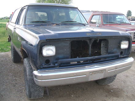 1986 Dodge Ramcharger 4x4 By Jordan Loyd