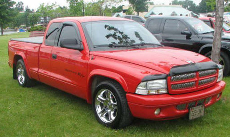 2000 Dodge Dakota R/T By Eric Griffin