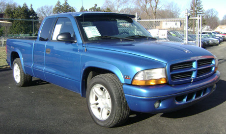 2000 Dodge Dakota R/T By Bill Overs