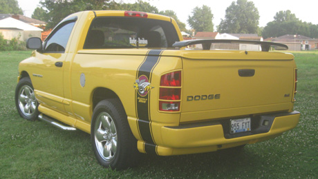 2004 Dodge Ram Rumble Bee by William Coomer