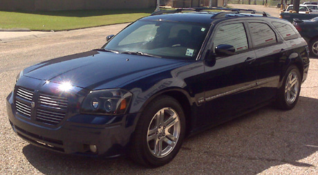 2005 Dodge Magnum R/T By Todd Crawford