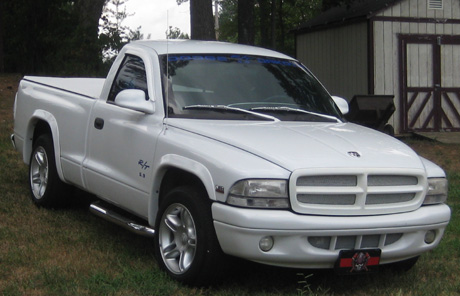 2000 Dodge Dakota R/T by Chris Smith