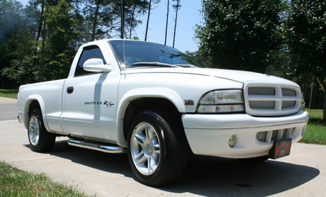 2000 Dodge Dakota R/T by Chris Smith