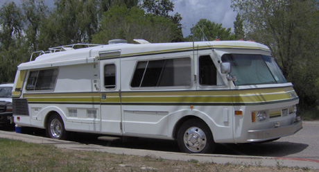 1976 FMC 2900R Motor Coach By Bill Sitton