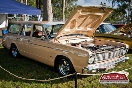 1966 Valiant Safari Wagon By Glenn Dale