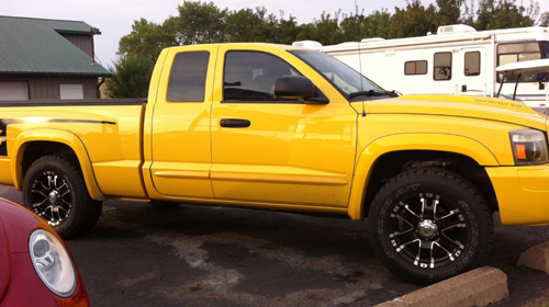 2006 Dodge Dakota R/T By Tom Krieg