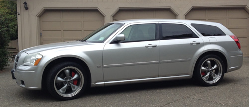 2006 Dodge Magnum SXT By Bob Harder