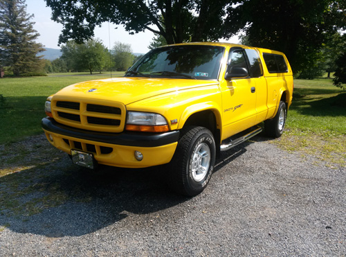 1999 Dodge Dakota 4x4 By Charlie Lumbard