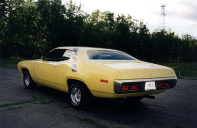 1971 Plymouth Road Runner - Image 2.