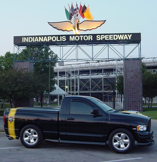 2004 Dodge Hemi Ram Rumble Bee By Michael Smith image 1.