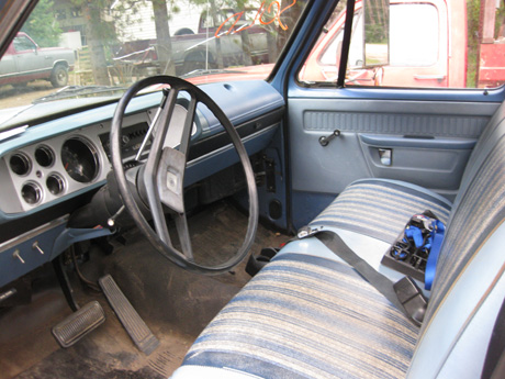 1977 Dodge Ram 200 by Jesse Yacyshyn