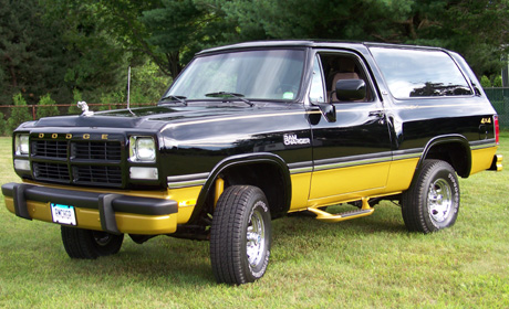 1991 Dodge RamCharger 4x4 by Jaime Mitchell