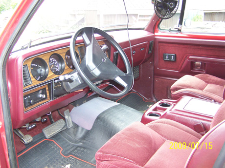 1990 Dodge RamCharger 4x2 By Bob Krupp