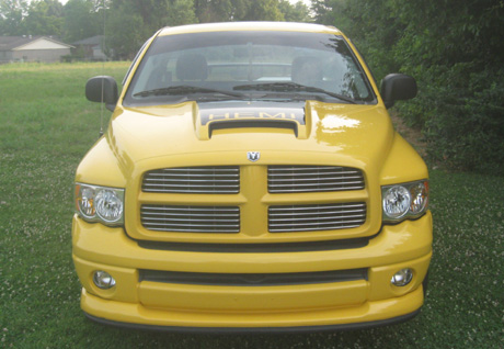 2004 Dodge Ram Rumble Bee by William Coomer