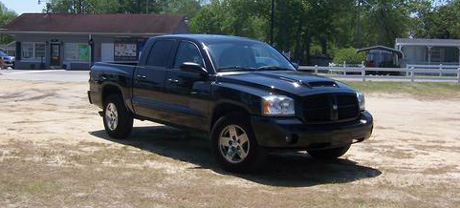 2006 Dodge Dakota R/T By Keith Shaw