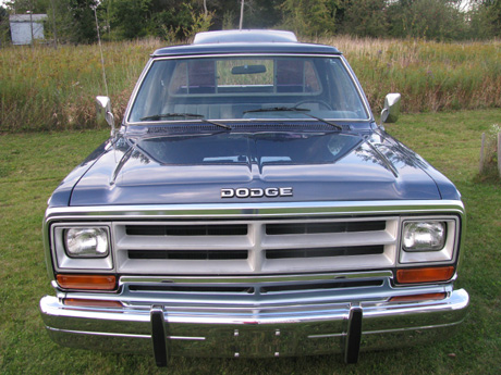 1987 Dodge D150 By Scott Barbret