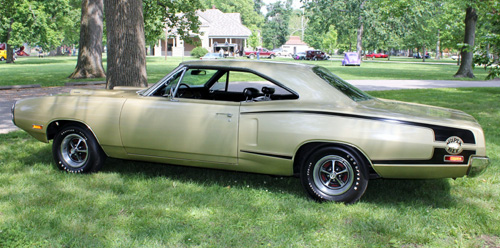 1970 Dodge Super Bee By Ron & Alice