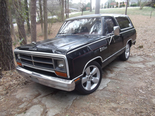 1987 Dodge Ramcharger By John Smith