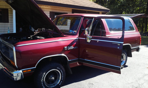 1988 Dodge Ramcharger 4x4 By Leon Hiltebeitel