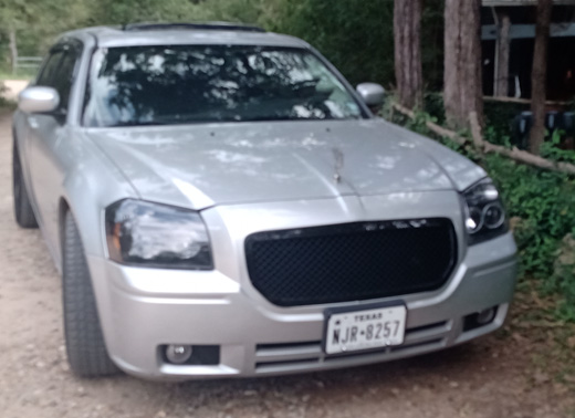 2005 Dodge Magnum R/T By William Hurlocker